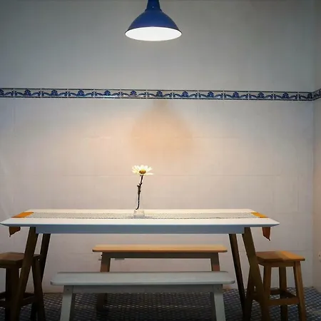 Downtown Shelter - Casa Da Praca Apartment