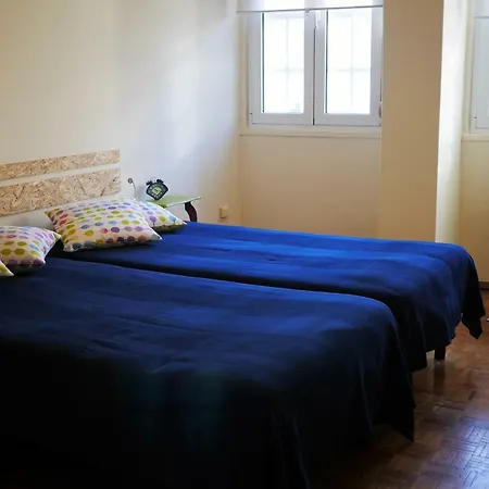 Downtown Shelter - Casa Da Praca أفيرو